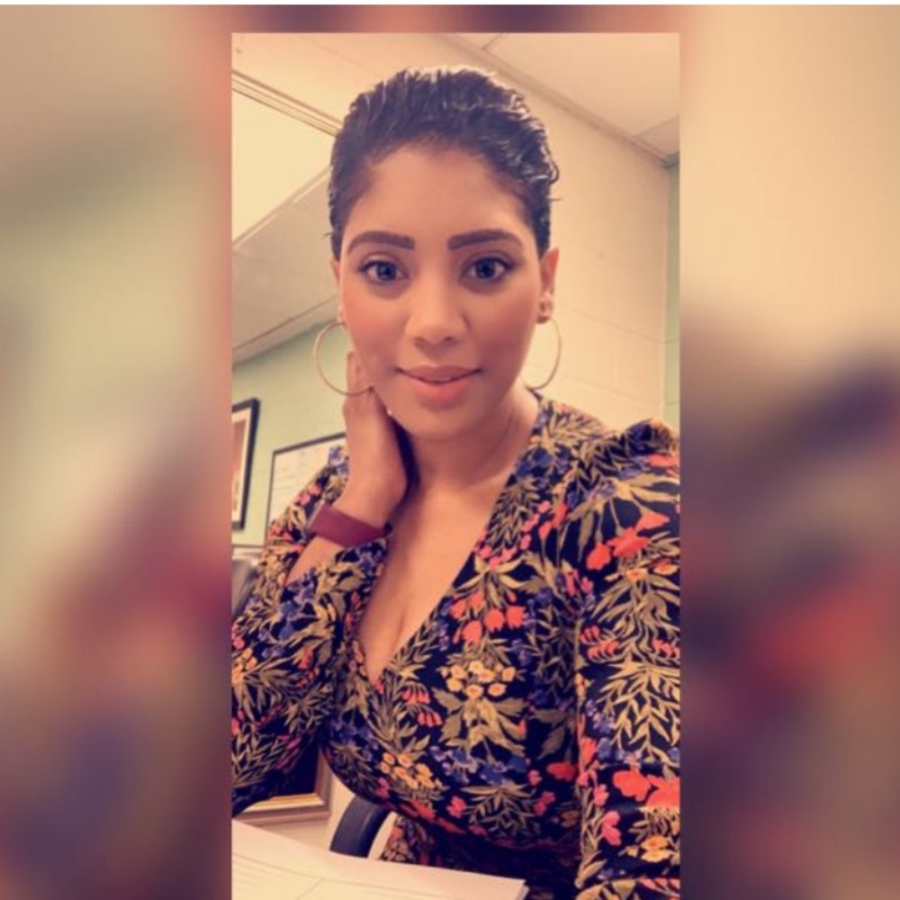 Meet your Posher, Leticia